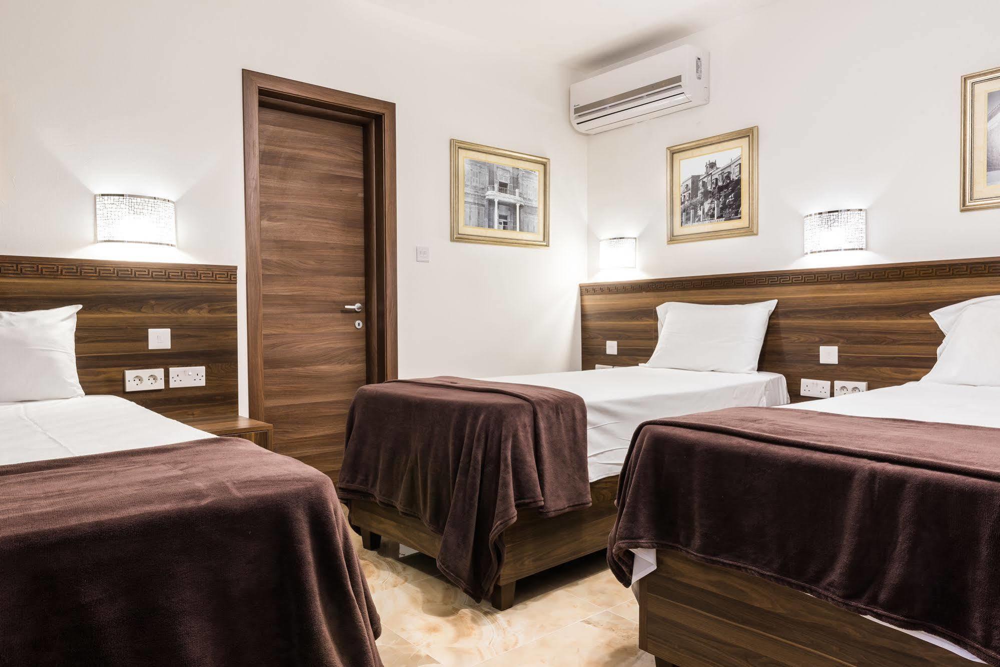 Slimiza Suites Sliema Exterior photo