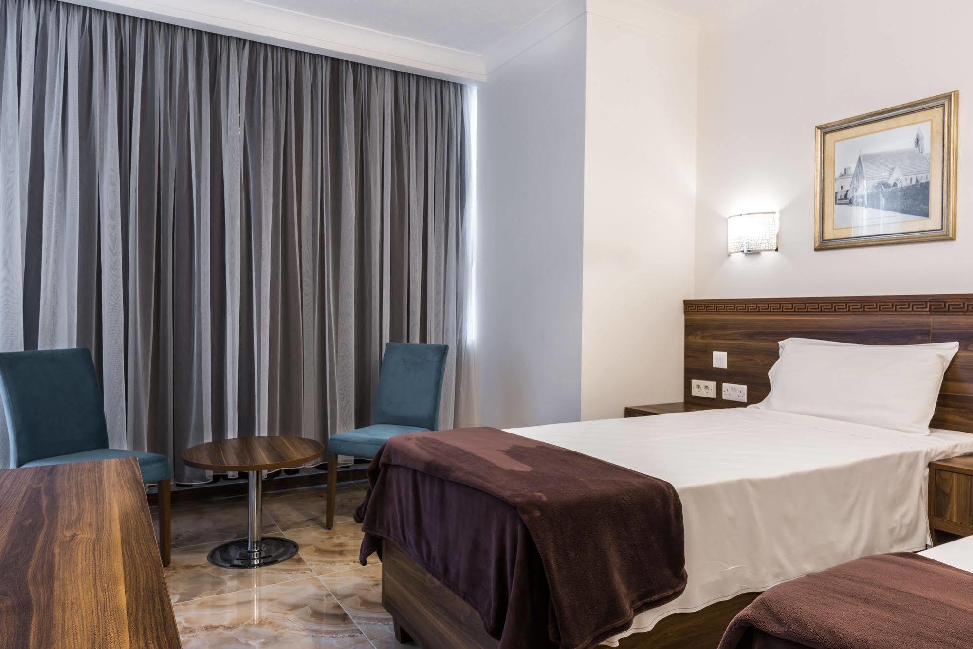 Slimiza Suites Sliema Exterior photo